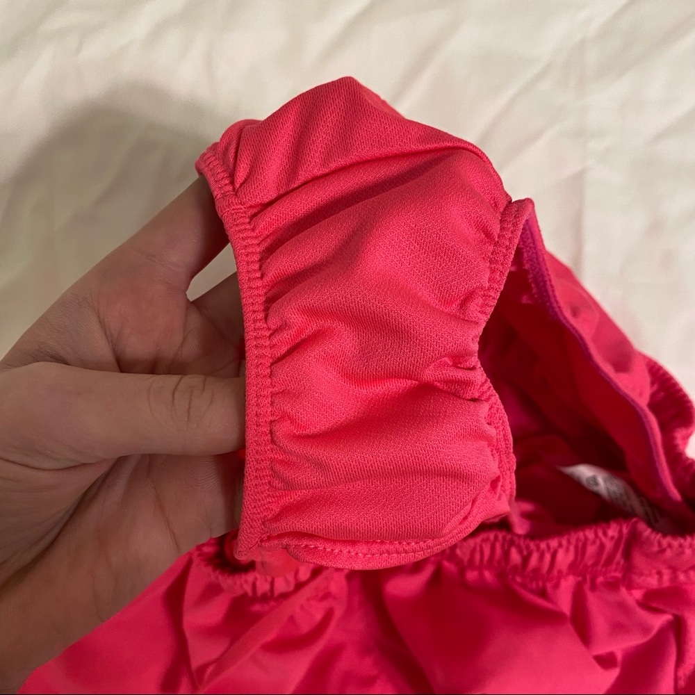 Hot pink NIKE shorts - Picture 6 of 7